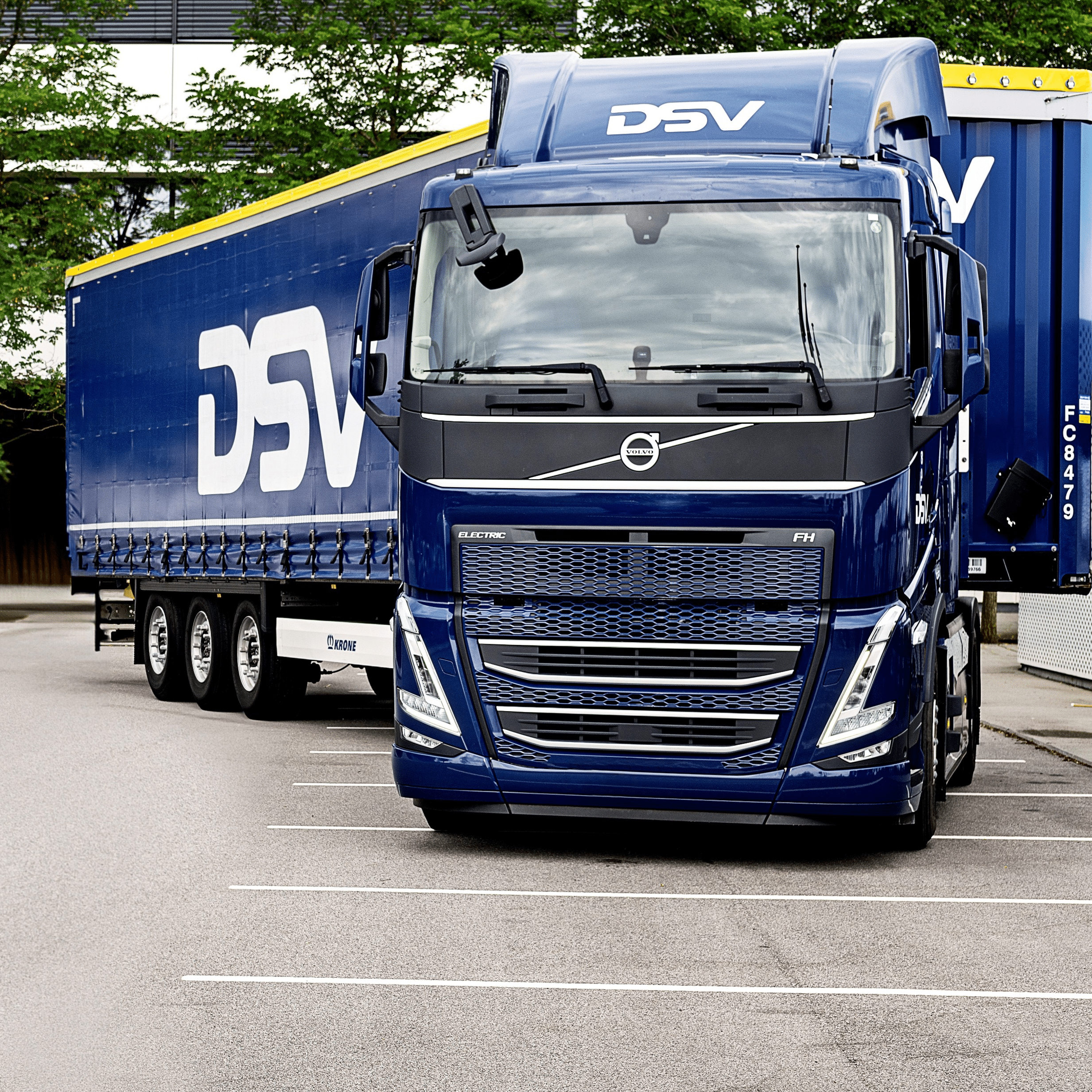 Volvo truck